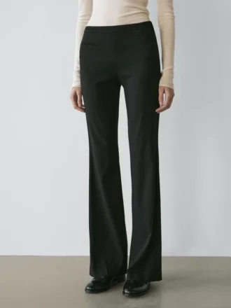 Ausgestellte Hose mit Tasche Ausgestellte Hose mit Tasche
