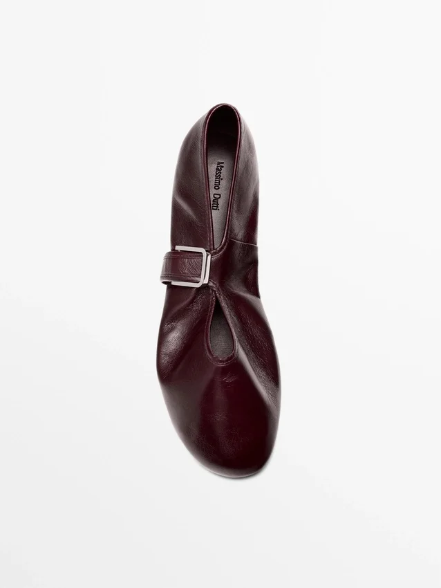 Ballerinas aus geknittertem Leder Ballerinas aus geknittertem Leder