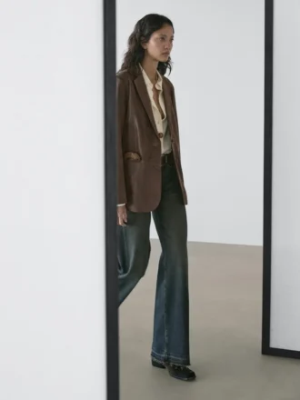 Blazer aus Wildleder mit Reverskragen Blazer aus Wildleder mit Reverskragen