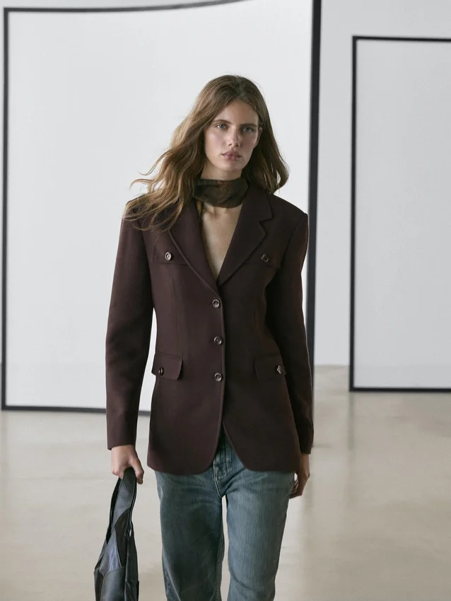 Blazer mit Taschen und Reverskragen Blazer mit Taschen und Reverskragen