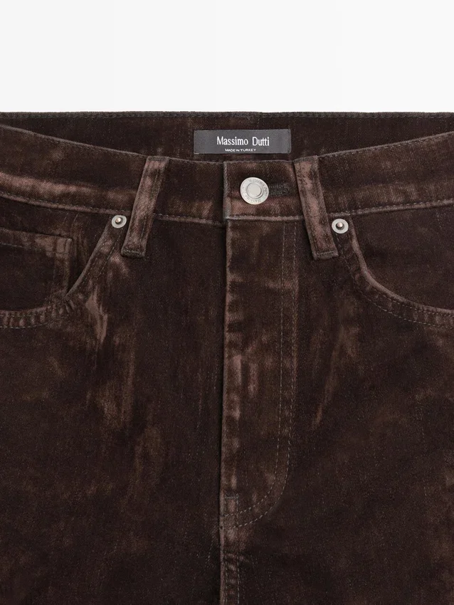 Bootcut-Jeans mit hoher Taille und Flock-Finish Bootcut-Jeans mit hoher Taille und Flock-Finish