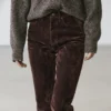 Bootcut-Jeans mit hoher Taille und Flock-Finish Bootcut-Jeans mit hoher Taille und Flock-Finish
