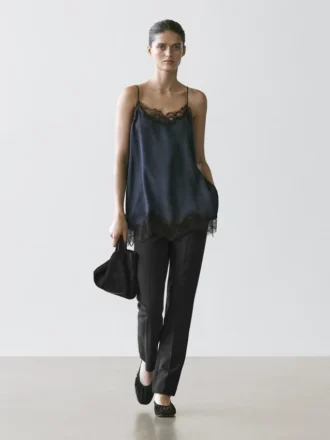 Camisole-Top mit kontrastierenden Spitzendetails