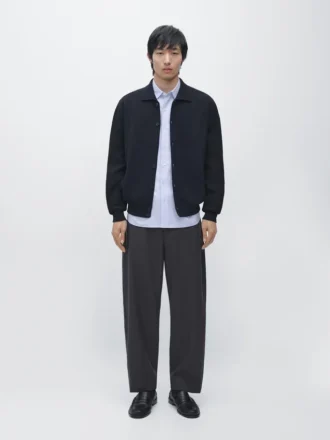 Cardigan aus 100 % Baumwolle mit Poloshirts-Kragen Cardigan aus 100 % Baumwolle mit Poloshirts-Kragen