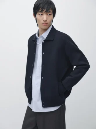 Cardigan aus 100 % Baumwolle mit Poloshirts-Kragen Cardigan aus 100 % Baumwolle mit Poloshirts-Kragen