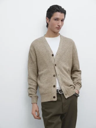 Cardigan aus Baumwollstrick mit Knöpfen Cardigan aus Baumwollstrick mit Knöpfen