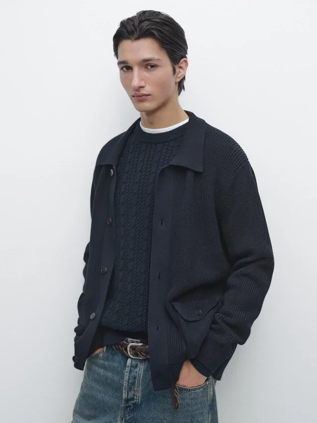 Cardigan aus Baumwollstrick mit Taschen Cardigan aus Baumwollstrick mit Taschen