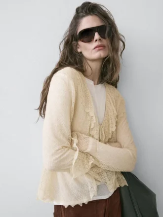 Cardigan aus Leinenmischung mit Rüschendetails Cardigan aus Leinenmischung mit Rüschendetails