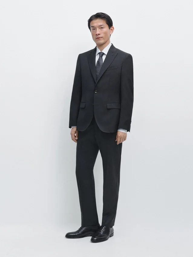 Cooler Anzug-Blazer aus Wolle Cooler Anzug-Blazer aus Wolle