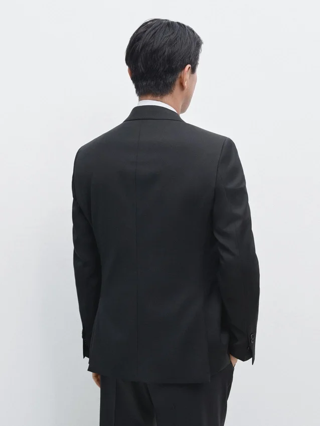 Cooler Anzug-Blazer aus Wolle Cooler Anzug-Blazer aus Wolle