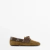 Deck-Schuhe aus kontrastierendem Leder Deck-Schuhe aus kontrastierendem Leder