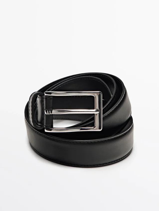 Eleganter Gürtel aus Nappaleder mit Ziernähten Eleganter Gürtel aus Nappaleder mit Ziernähten
