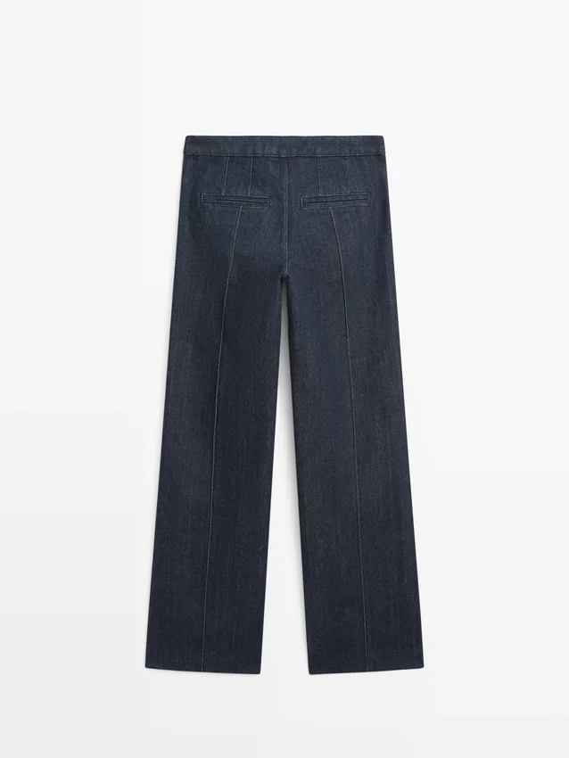 Flare-Fit-Jeans mit hoher Taille und Taschen Flare-Fit-Jeans mit hoher Taille und Taschen