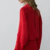 Fließende Bluse mit drapiertem Kragen Fließende Bluse mit drapiertem Kragen