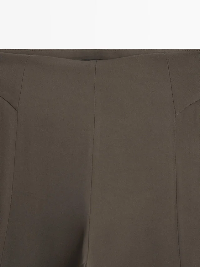 Fließende Sarouel-Hose Fließende Sarouel-Hose