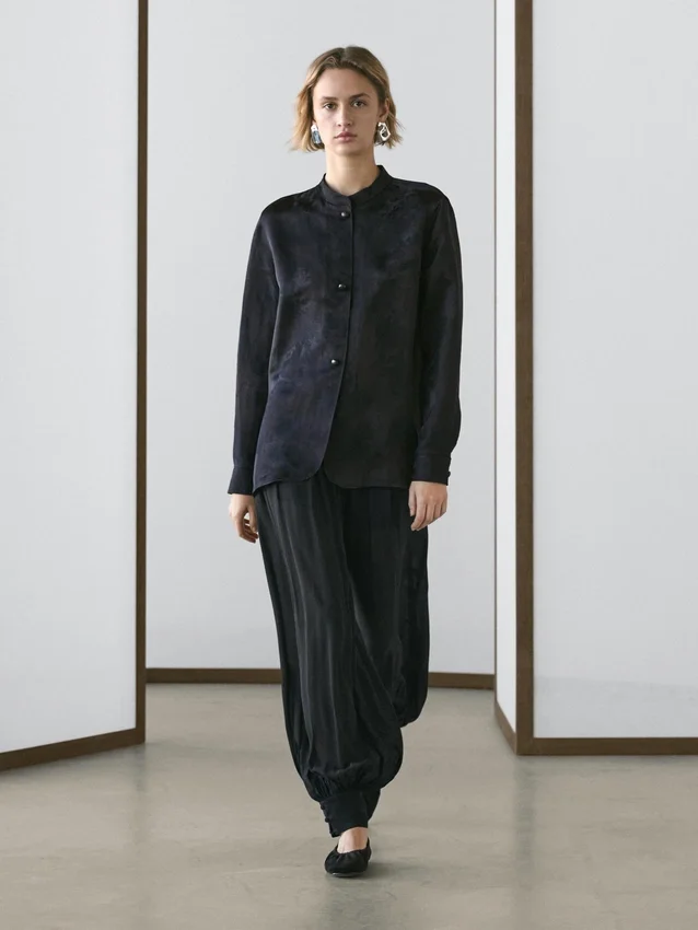 Fließendes Jacquard-Hemd Fließendes Jacquard-Hemd