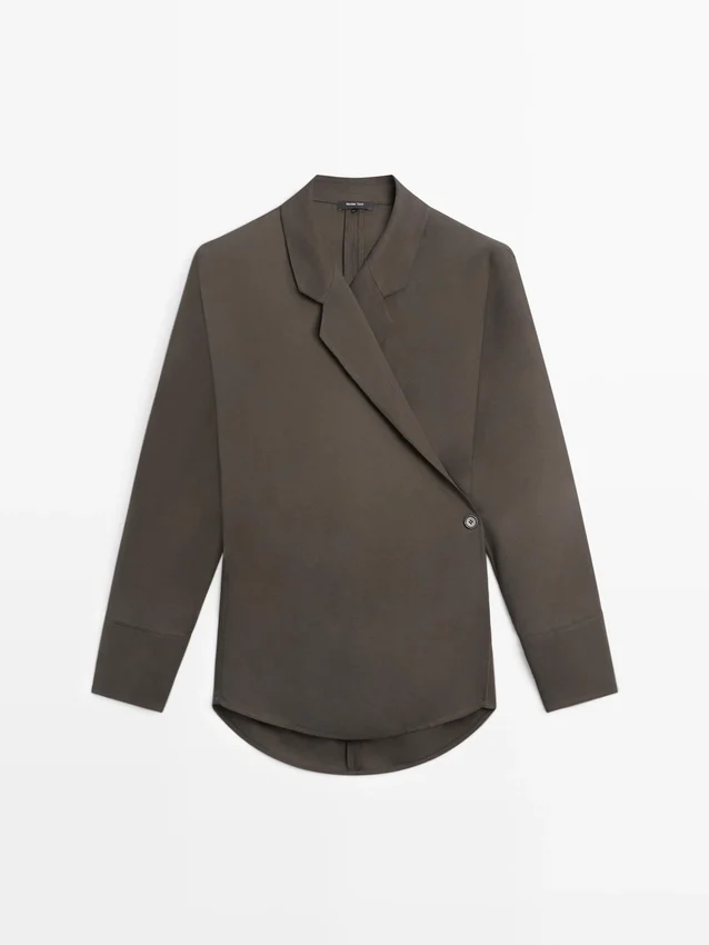 Fließendes Overshirt mit doppelter Knopfleiste Fließendes Overshirt mit doppelter Knopfleiste