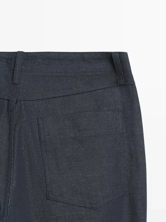 Fünf-Taschen-Hose aus Baumwolle und Leinen Fünf-Taschen-Hose aus Baumwolle und Leinen