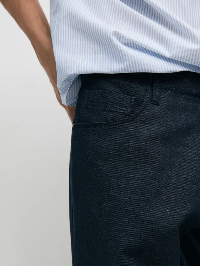 Fünf-Taschen-Hose aus Baumwolle und Leinen Fünf-Taschen-Hose aus Baumwolle und Leinen