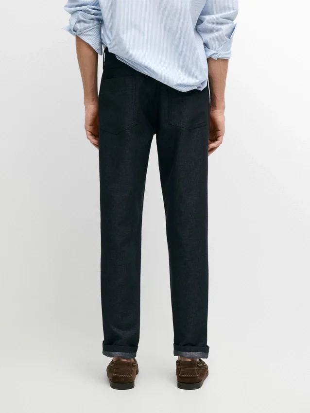 Fünf-Taschen-Hose aus Baumwolle und Leinen Fünf-Taschen-Hose aus Baumwolle und Leinen