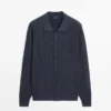 Gerippte Cardigan mit Knöpfen Gerippte Cardigan mit Knöpfen