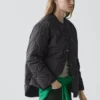 Gesteppte Cape-Jacke Gesteppte Cape-Jacke