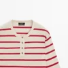 Gestreifter Henley-Pullover aus Baumwollstrick Gestreifter Henley-Pullover aus Baumwollstrick