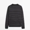 Gestreifter Langarm-Pullover Gestreifter Langarm-Pullover