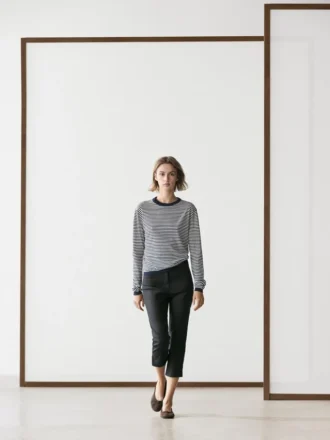 Gestreifter Strickpullover aus Baumwolle und Seide Gestreifter Strickpullover aus Baumwolle und Seide