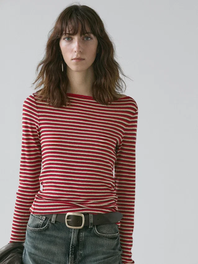 Gestreiftes Langarm-T-Shirt Gestreiftes Langarm-T-Shirt