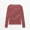 Gestreiftes Langarm-T-Shirt Gestreiftes Langarm-T-Shirt