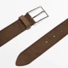 Gürtel aus weichem Nappaleder mit Nickelschnalle