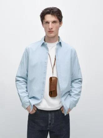 Hemd aus 100 % Baumwoll-Denim Hemd aus 100 % Baumwoll-Denim