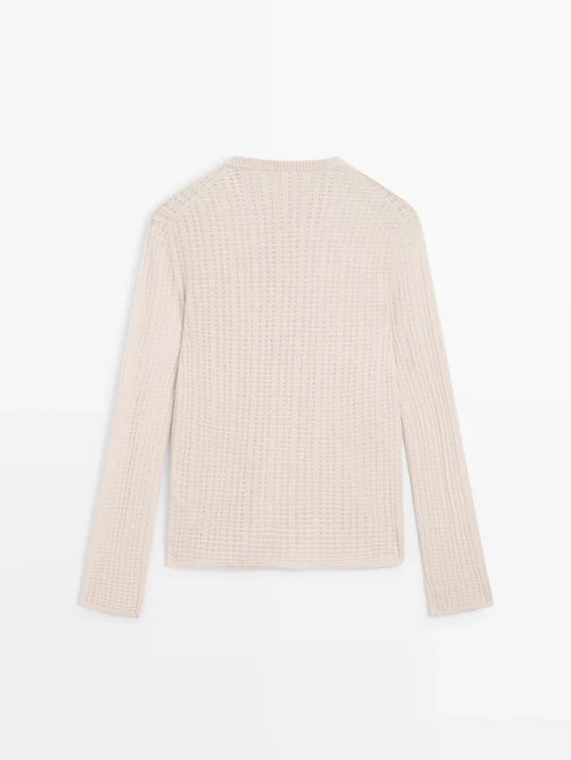 Henley-Pullover aus Wollmischung mit Cutwork-Verzierung Henley-Pullover aus Wollmischung mit Cutwork-Verzierung