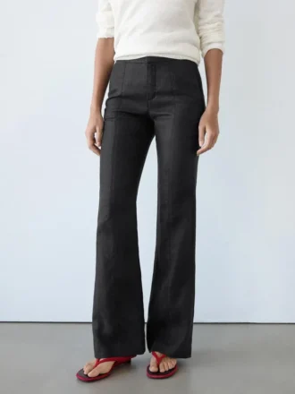 Hose aus 100 % Leinen im Kick-Flare-Schnitt