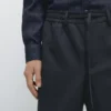 Hose aus strukturierter Wolle Hose aus strukturierter Wolle