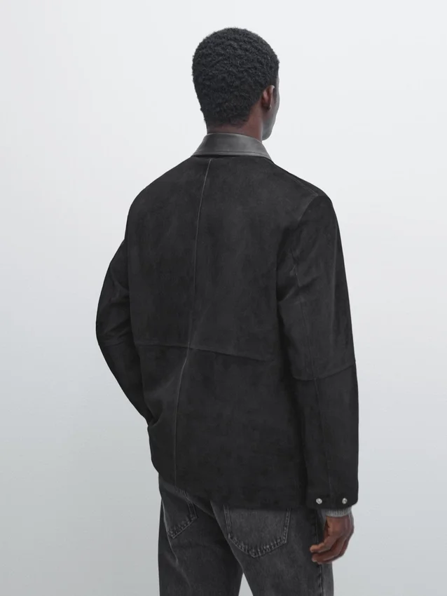 Jacke mit Taschen aus Wildleder Jacke mit Taschen aus Wildleder