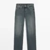 Jeans mit geradem Bein Jeans mit geradem Bein