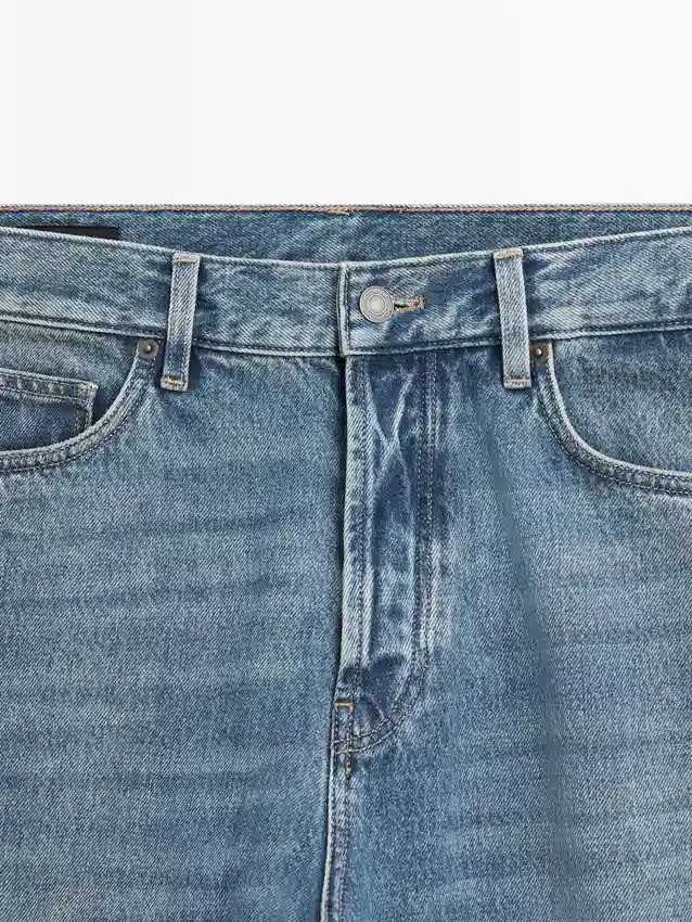 Jeans mit geradem Bein Jeans mit geradem Bein