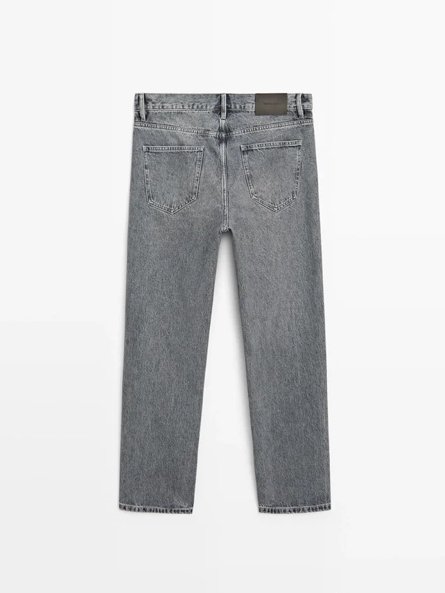 Jeans mit geradem Bein Jeans mit geradem Bein