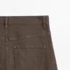Jeans mit hoher Taille und Balloon-Passform Jeans mit hoher Taille und Balloon-Passform