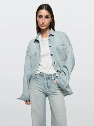 Jeans mit hoher Taille und Barrel-Passform