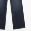 Jeans mit hoher Taille und weitem Bein Jeans mit hoher Taille und weitem Bein