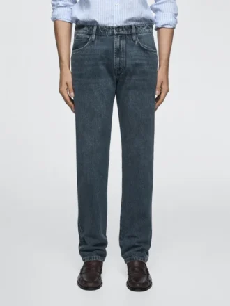Jeans mit konischer Passform