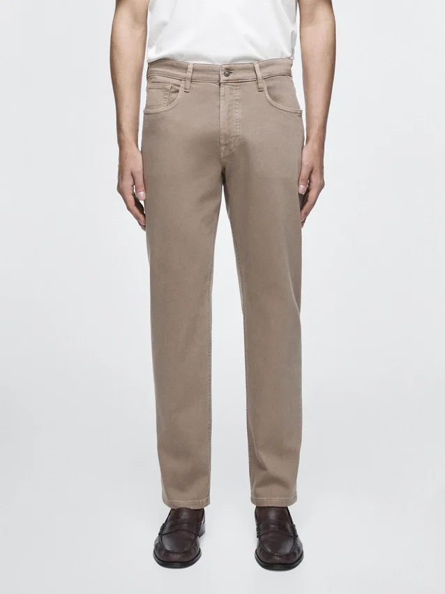 Jeans mit konischer Passform Jeans mit konischer Passform