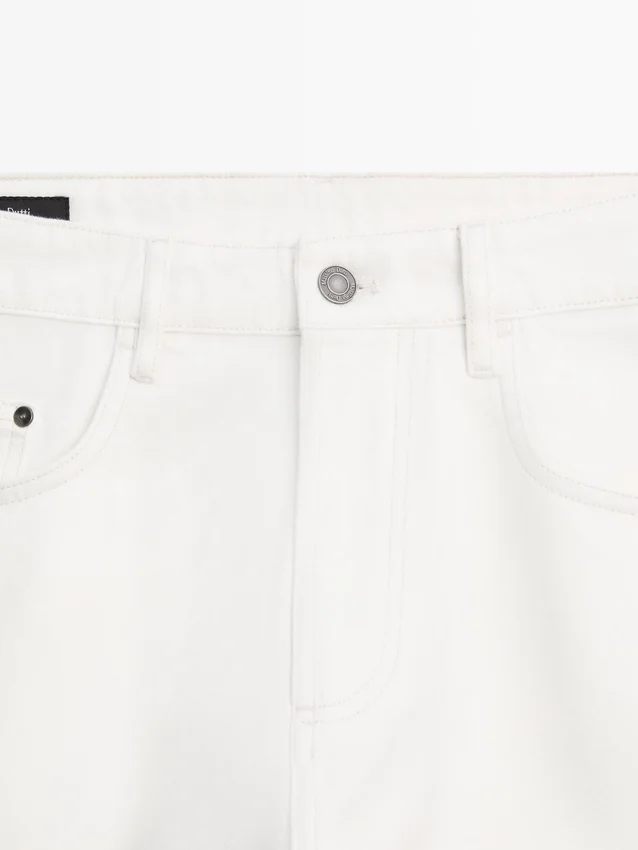 Jeans mit lockerer Passform Jeans mit lockerer Passform