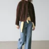 Jeans mit mittlerer Leibhöhe und Schlag Jeans mit mittlerer Leibhöhe und Schlag