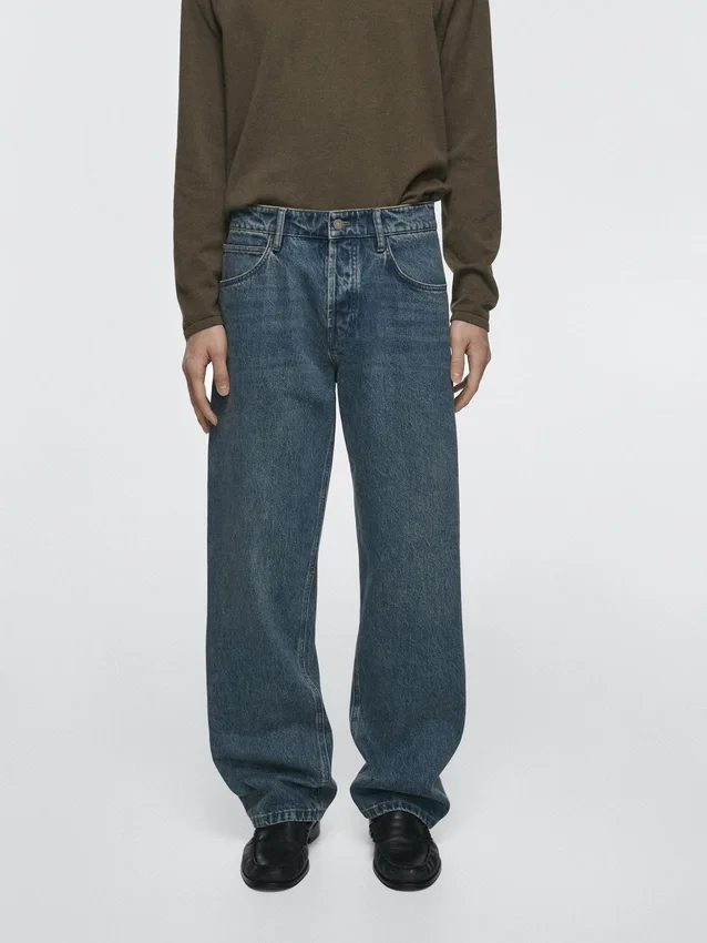 Jeans mit weitem Bein Jeans mit weitem Bein