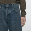 Jeans mit weitem Bein Jeans mit weitem Bein