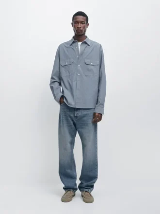 Jeanshemd in Regular Fit mit Taschendetails